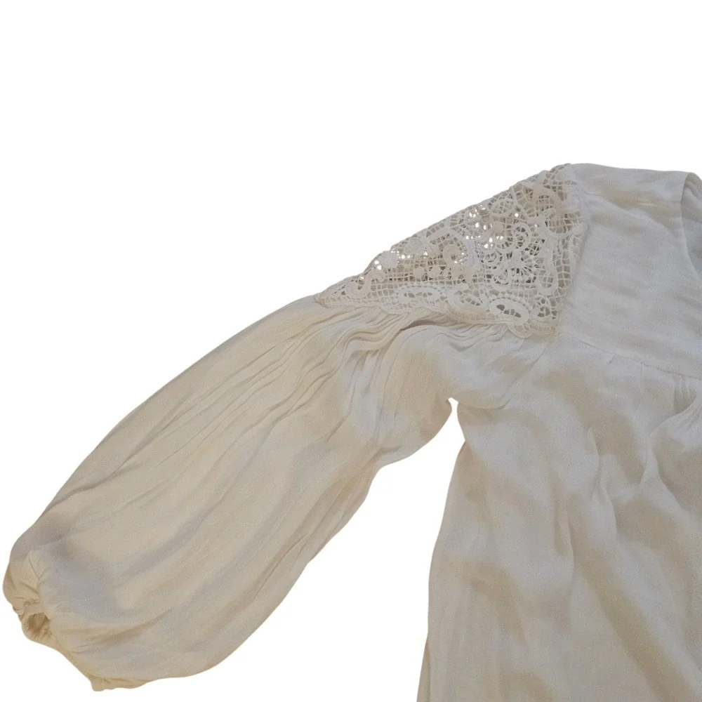 🤍 LOFT Cream Lace Shoulder‎ Peasant Blouse – Size M